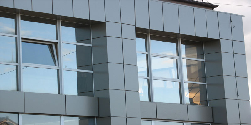 Placari cu alucobond